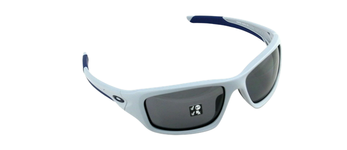Oakley Valve Polarized Unisex Sunglasses OO 9236 05