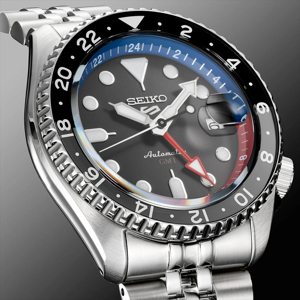 Seiko 5 Sports Automatic GMT Japan Black Dial Red Blue SKX Men Watch SSK019