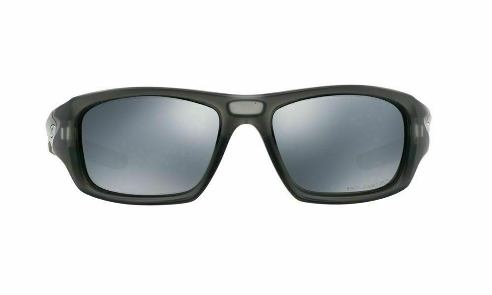 Oakley Valve Polarized Unisex Sunglasses OO 9236 06 iframes 