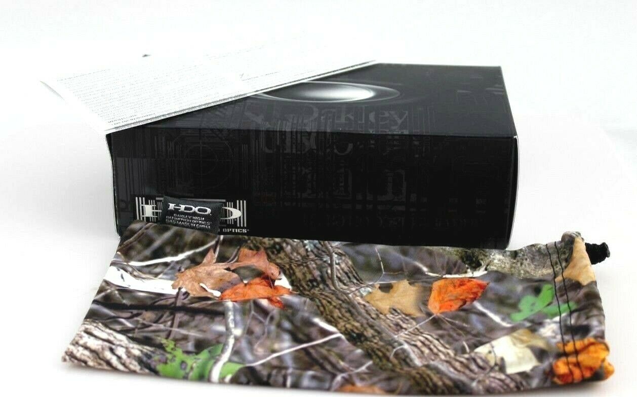 Oakley Turbine Unisex Sunglasses OO9263-28 1