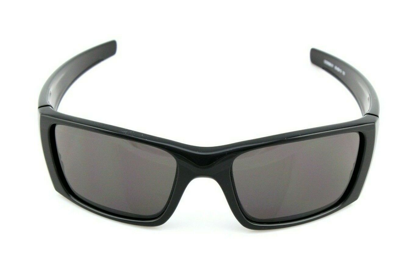 Oakley Fuel Cell Unisex Sunglasses OO 9096 01 1