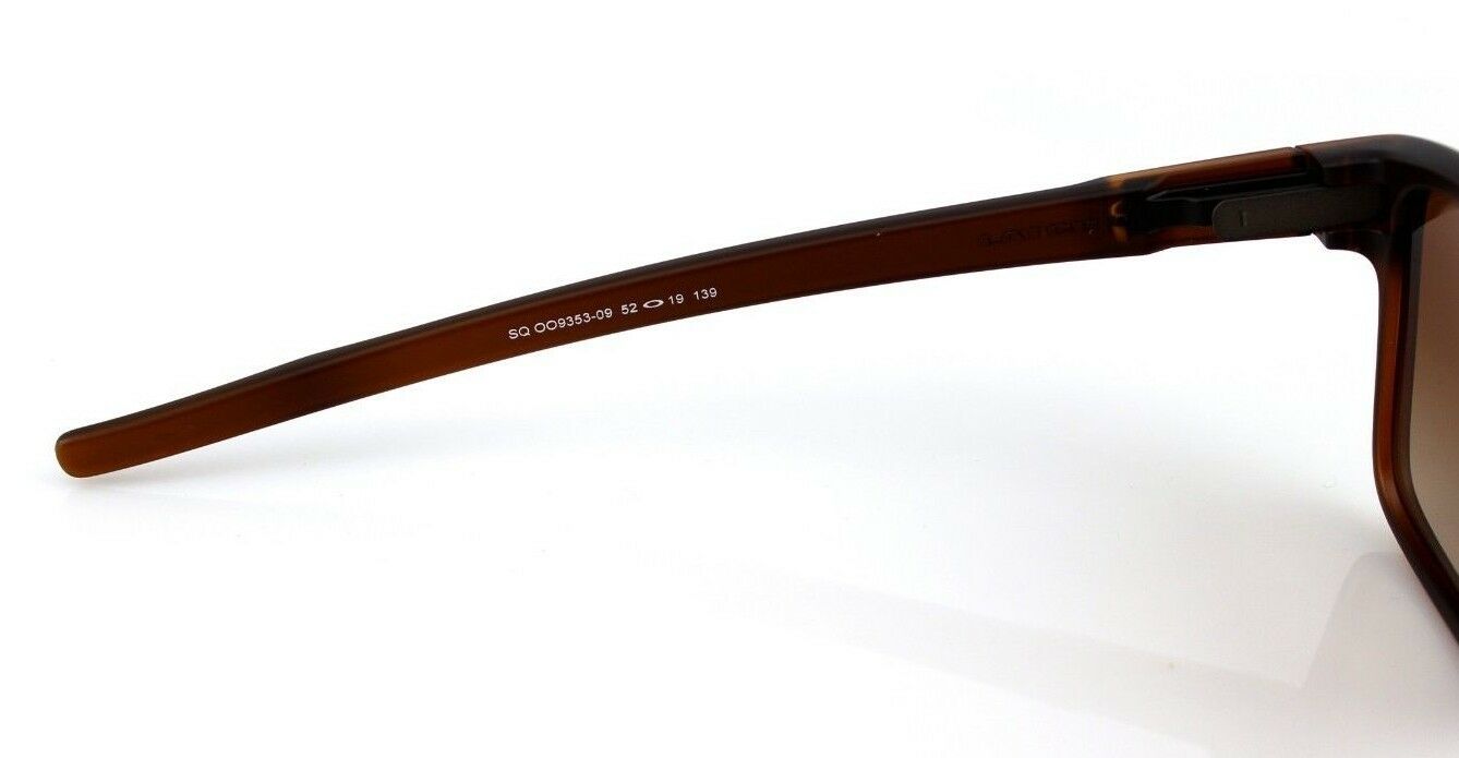 Oakley Latch SQ Unisex Sunglasses OO9353-09 6