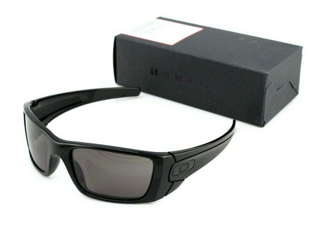 Oakley Fuel Cell Unisex Sunglasses OO 9096 01