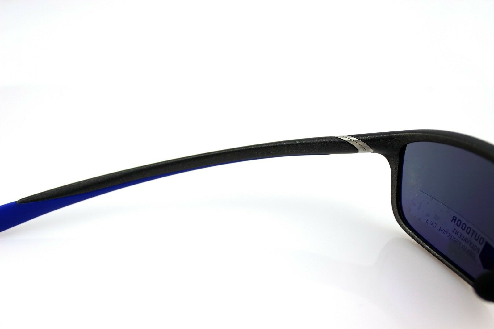 TAG Heuer 27 Degrees Outdoor Unisex Sunglasses TH 6021 904 6