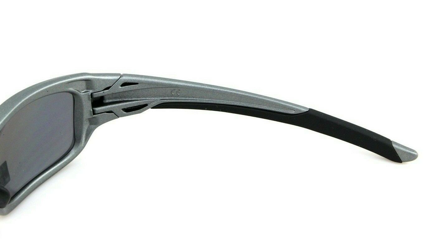 Oakley Valve Polarized Unisex Sunglasses OO 9236 11 5