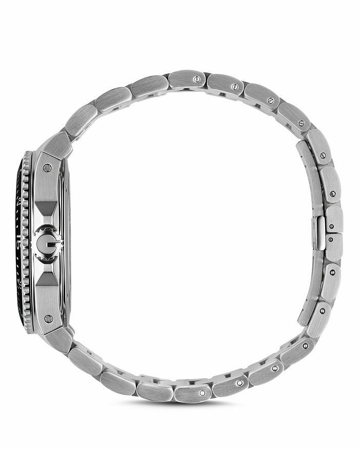 Gucci Dive 40mm Black Analog Dial Steel Bracelet Men Watch YA136301